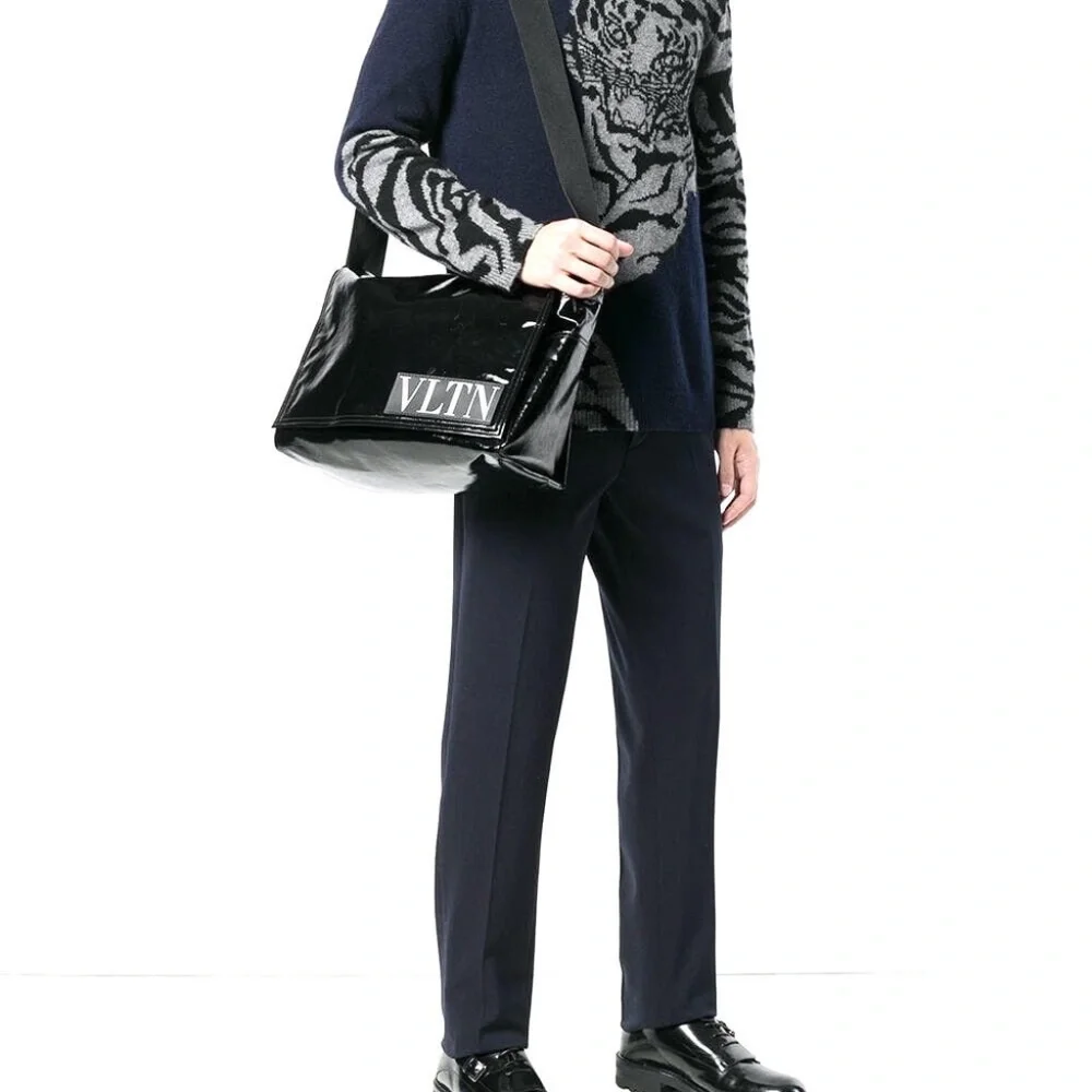 Valentino VLTN Shoulder Bag Messenger Large New